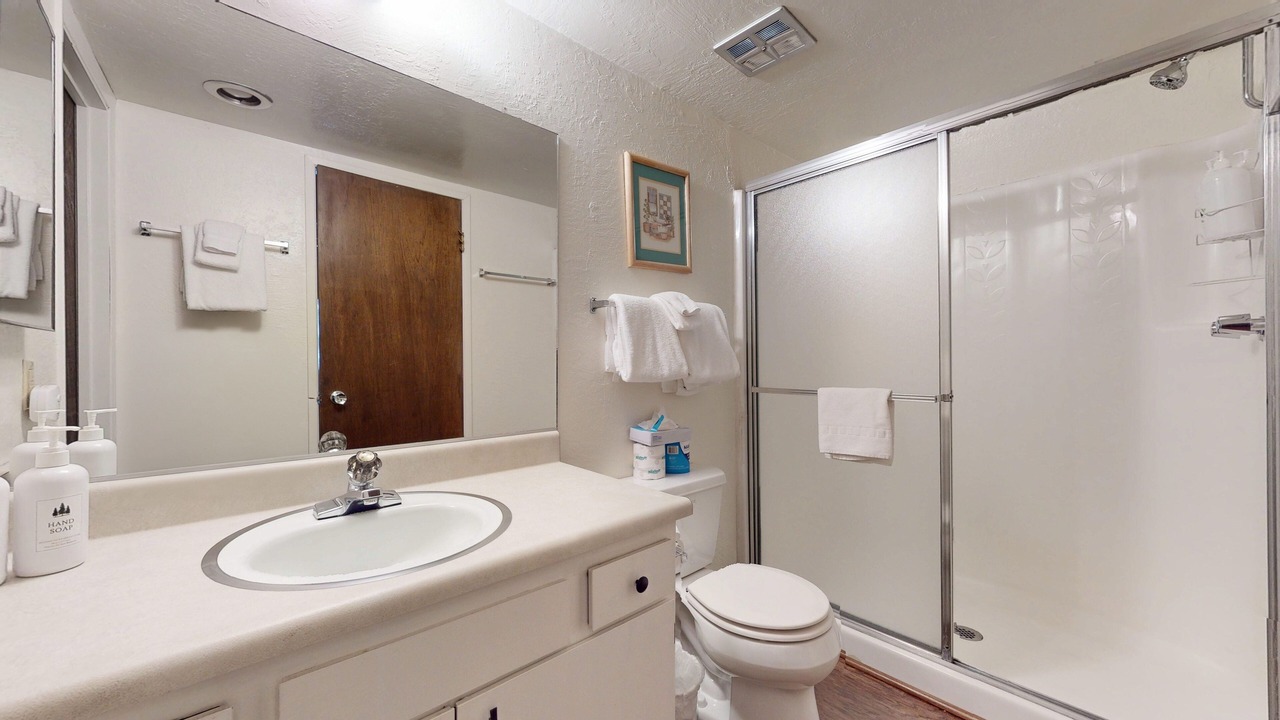 Photo of Bathroom in Majestic Pines