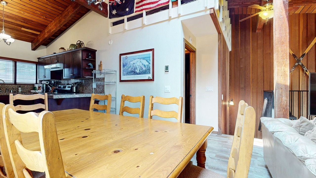 Photo of Bedroom in Mammoth Lakes