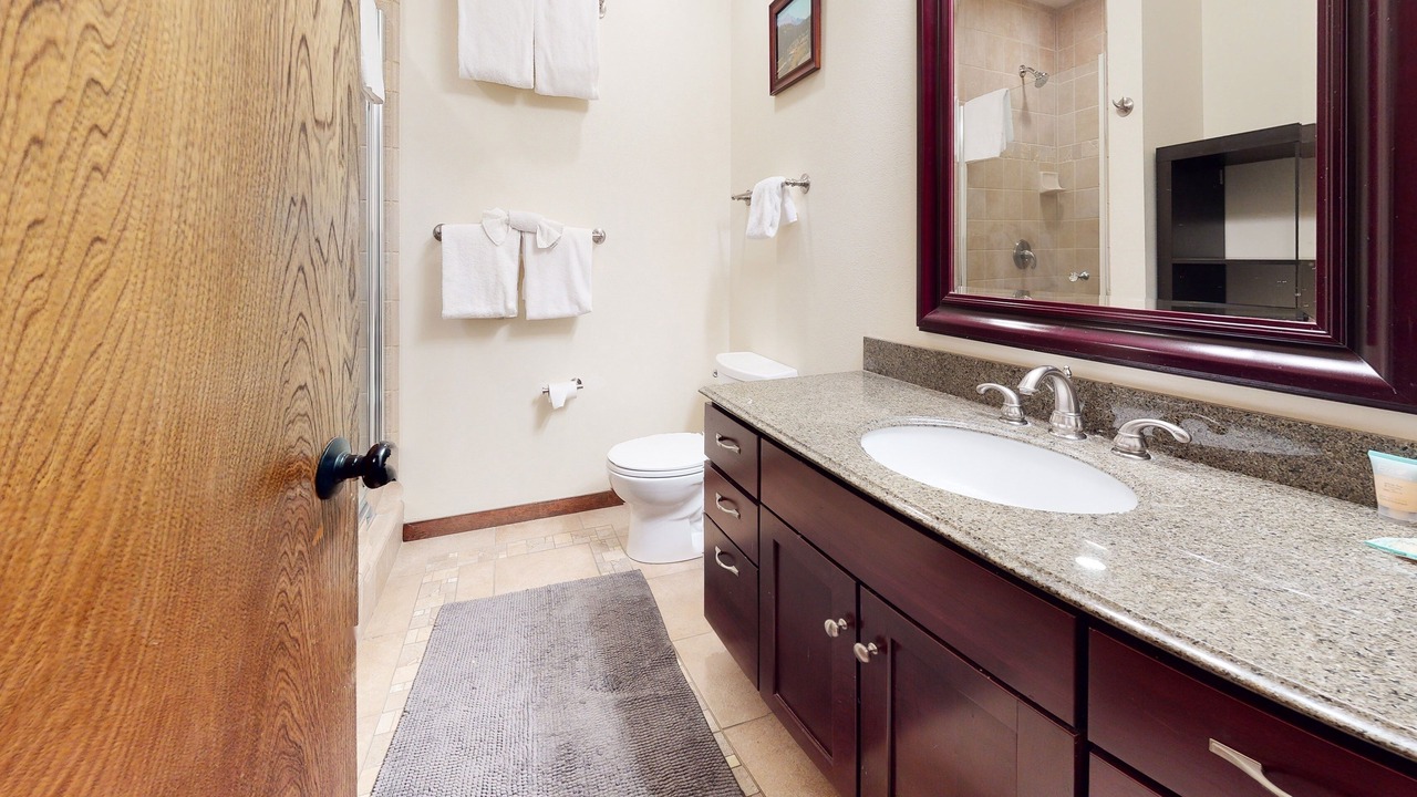 Photo of Bathroom in Mammoth Lakes