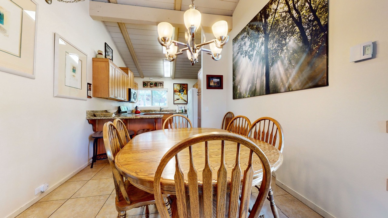 Photo of Bedroom in Mammoth Lakes