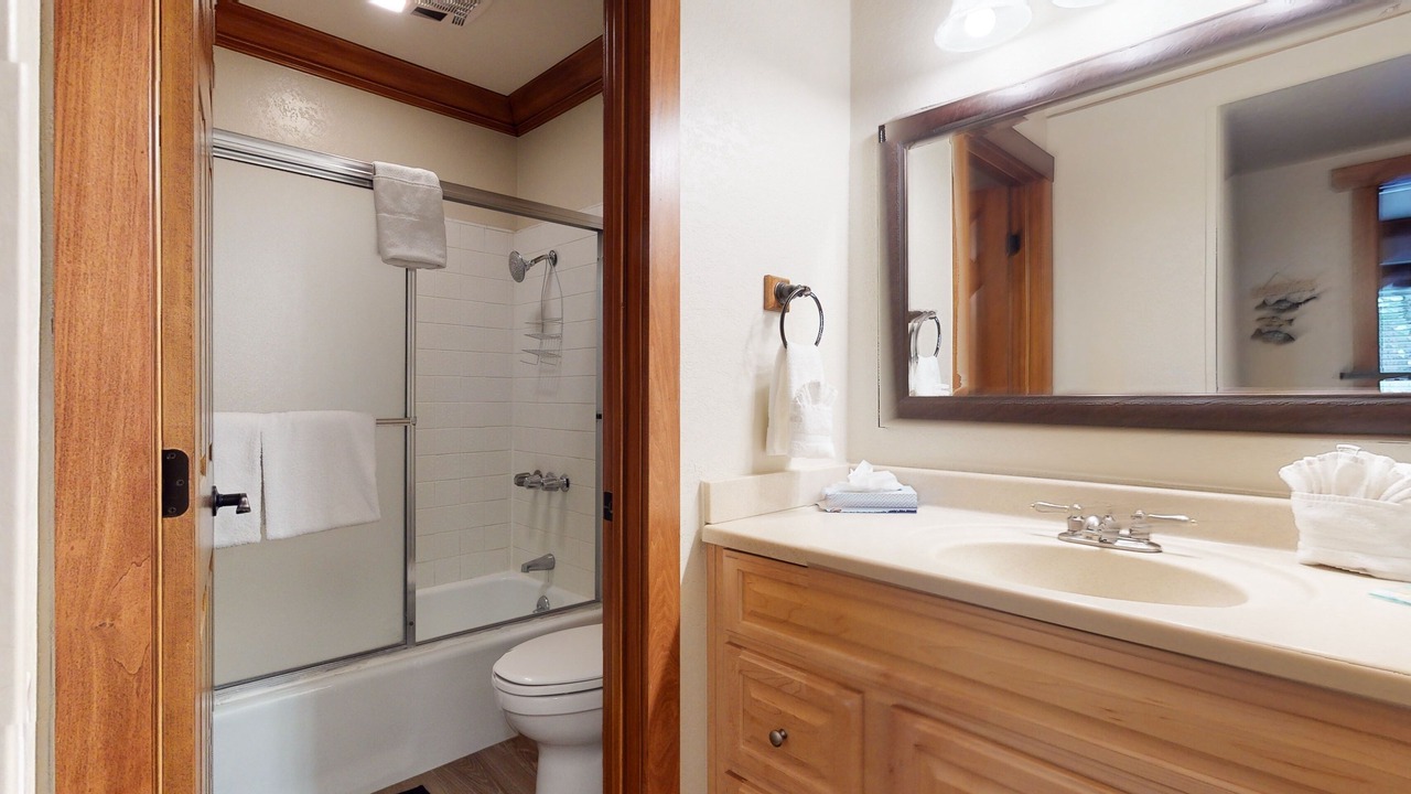 Photo of Bathroom in Sierra Holiday