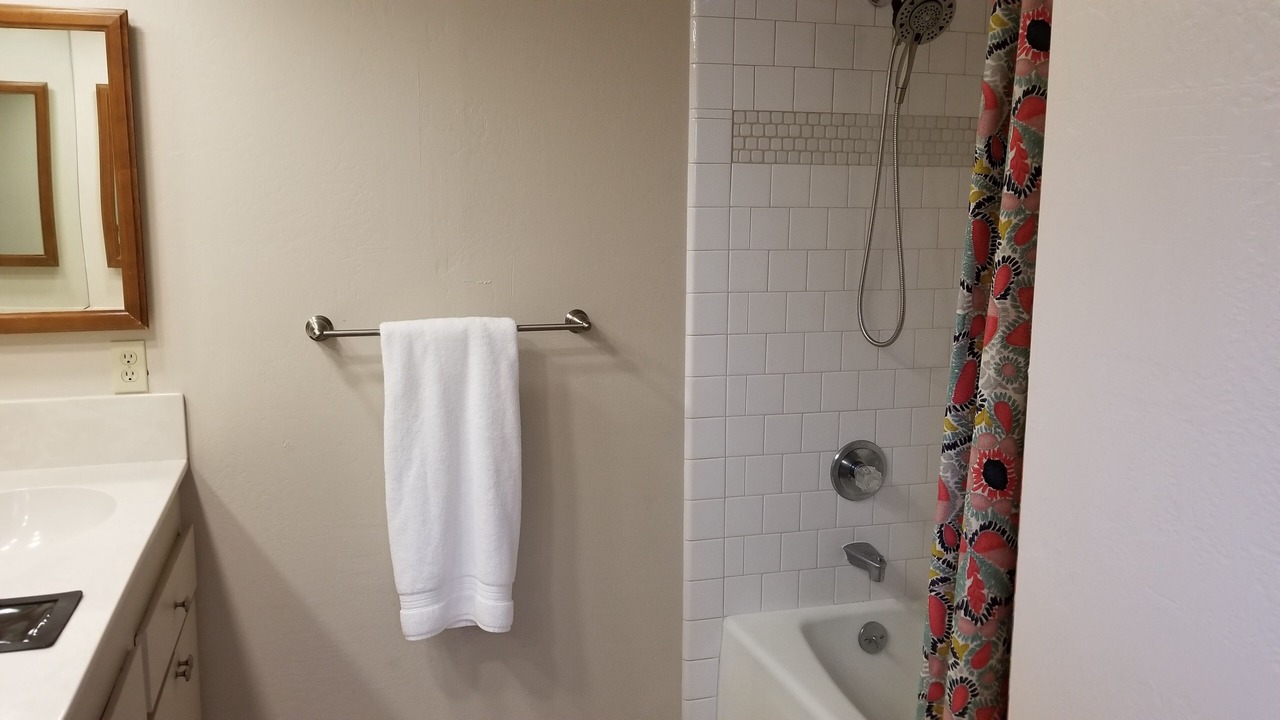 Photo of Bathroom in Long Barn