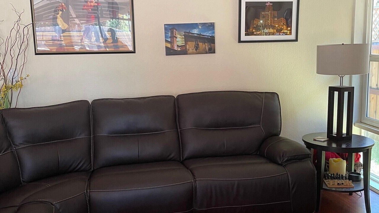 Photo of Livingroom in Napa