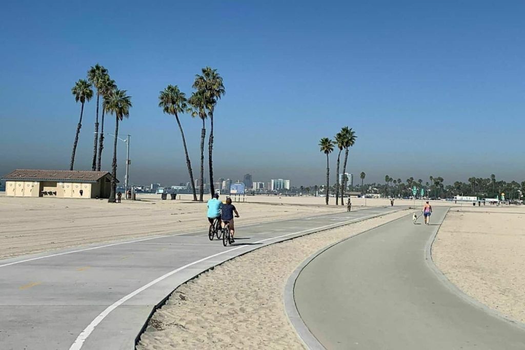 Photo of Others in Belmont Shore