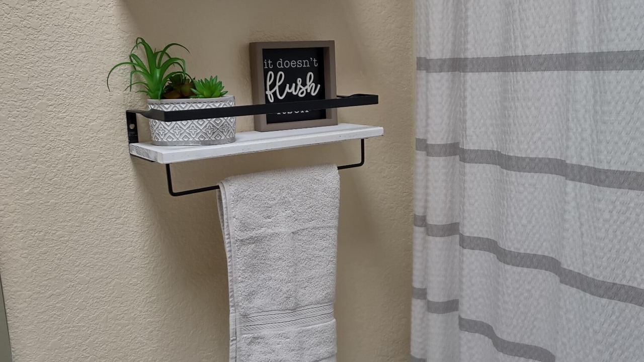 Photo of Bathroom in Lake Havasu City