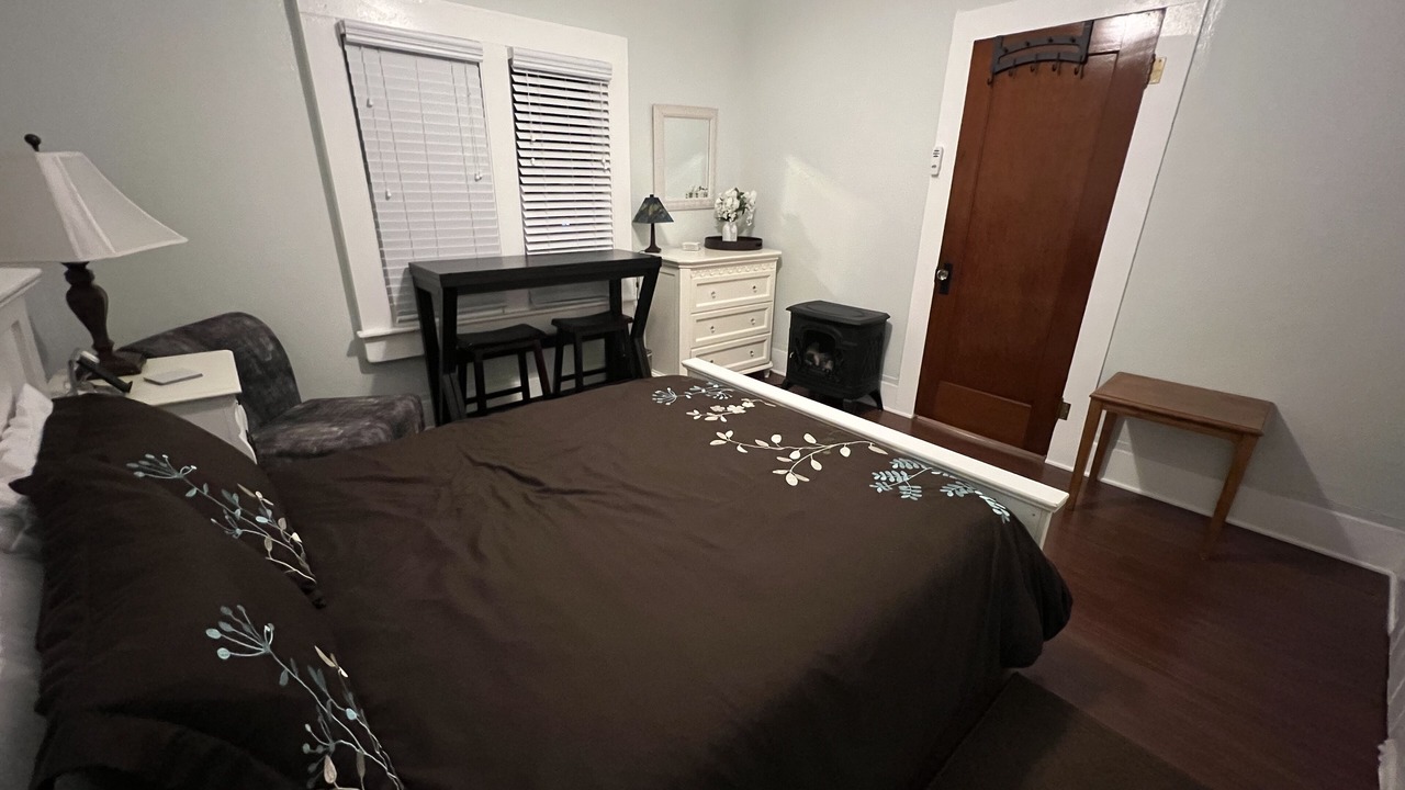 Photo of Bedroom in Cambria