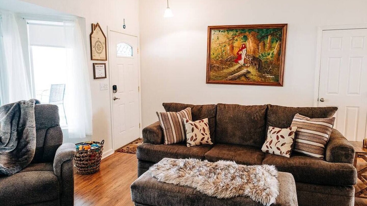 Photo of Livingroom in Oakhurst