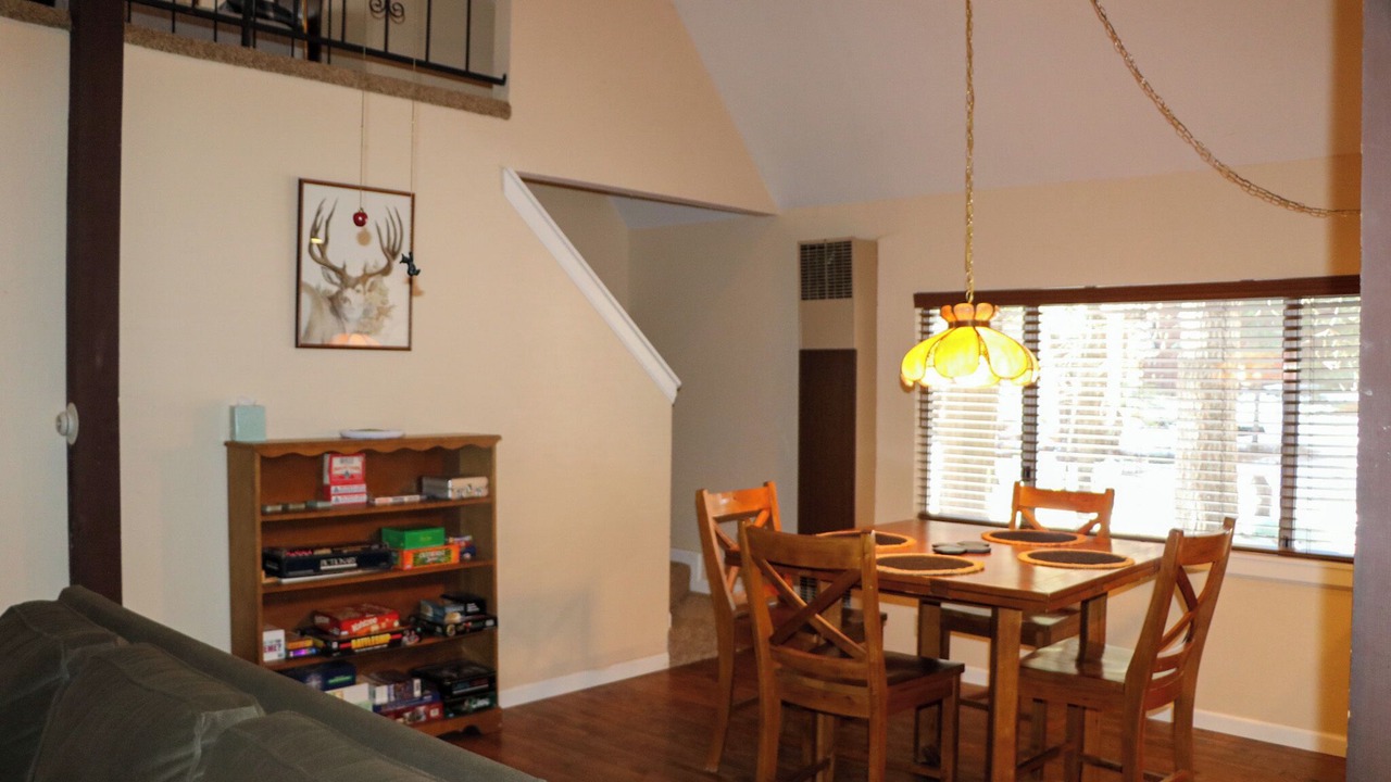 Photo of Livingroom in Sierra Cedars