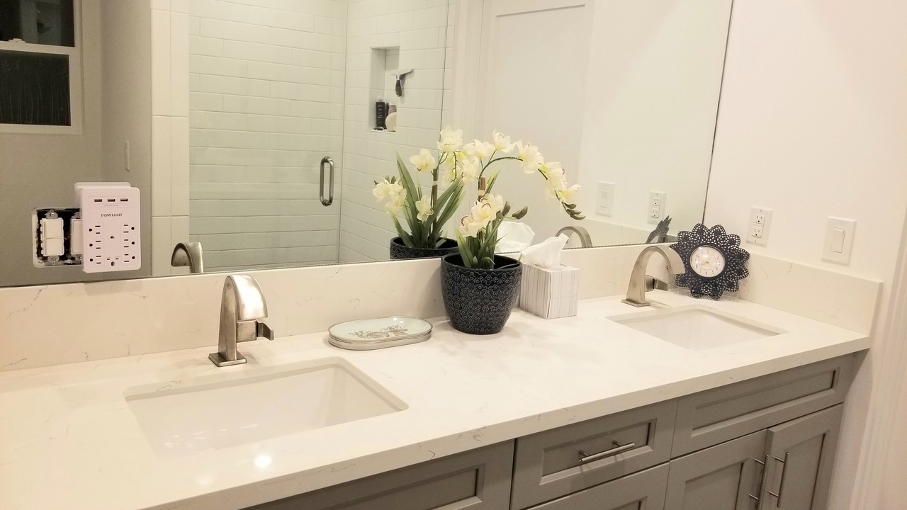 Photo of Bathroom in Silver Strand