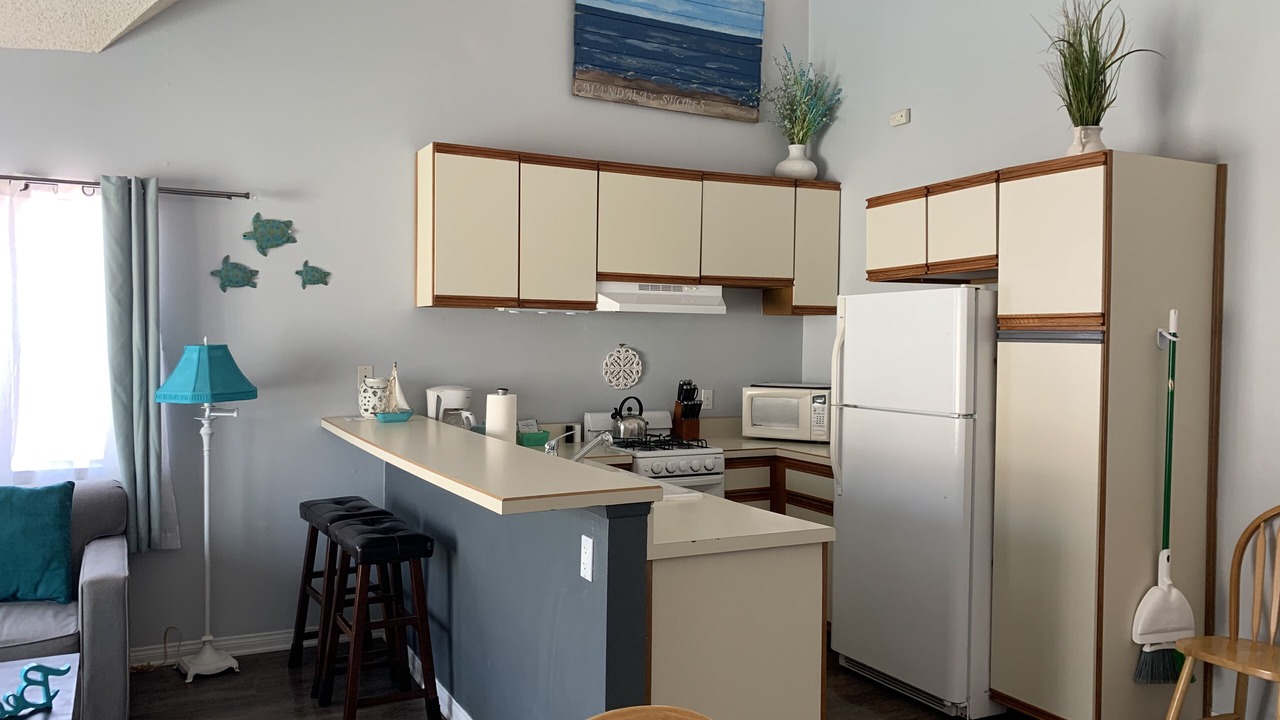 Photo of Kitchen in Oxnard Shores