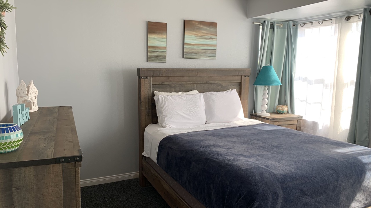 Photo of Bedroom in Oxnard Shores