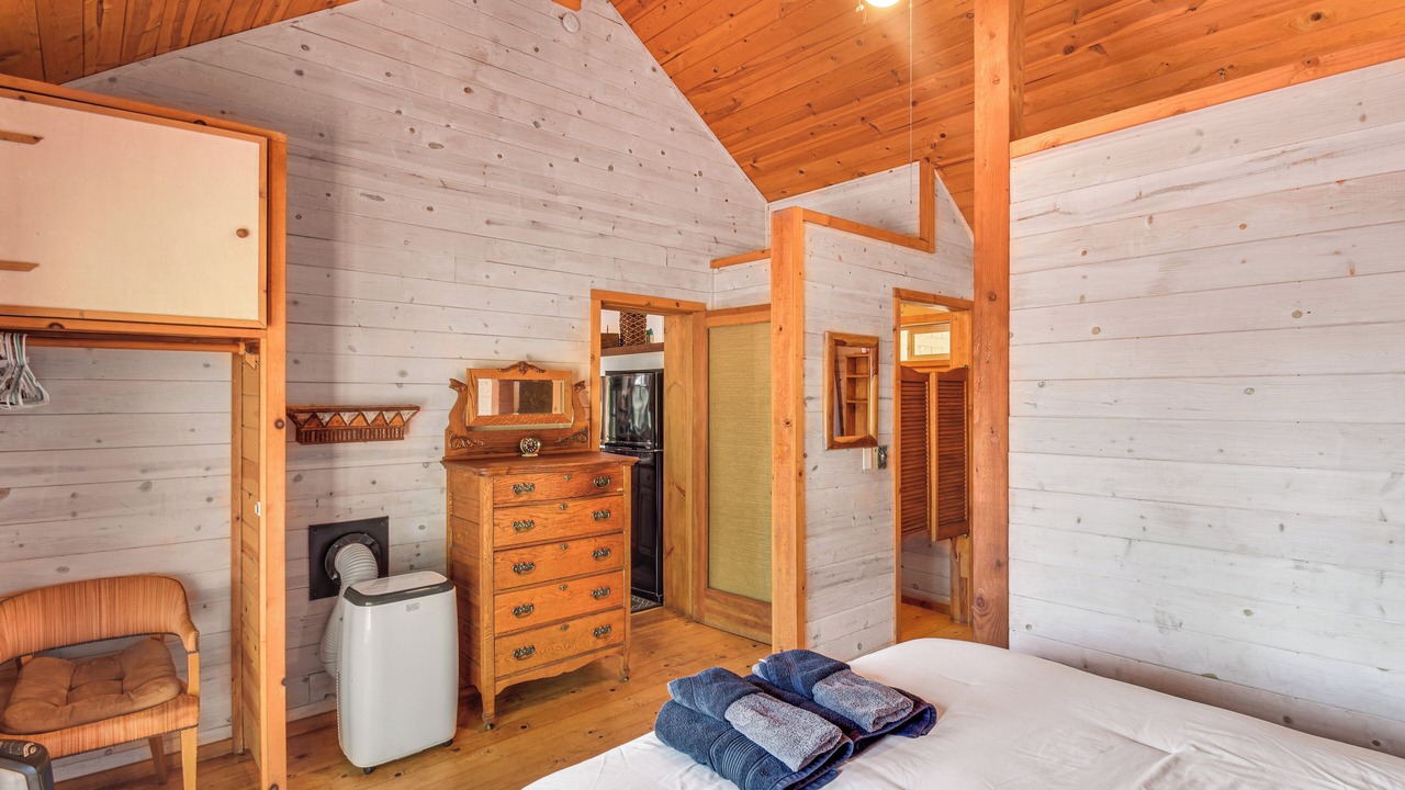 Photo of Bedroom in North Fork