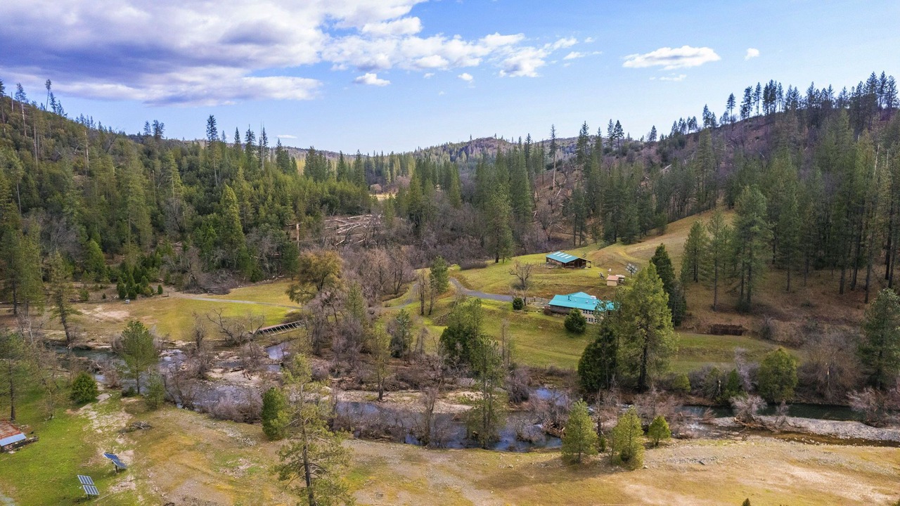 Photo of Outdoor in Coulterville