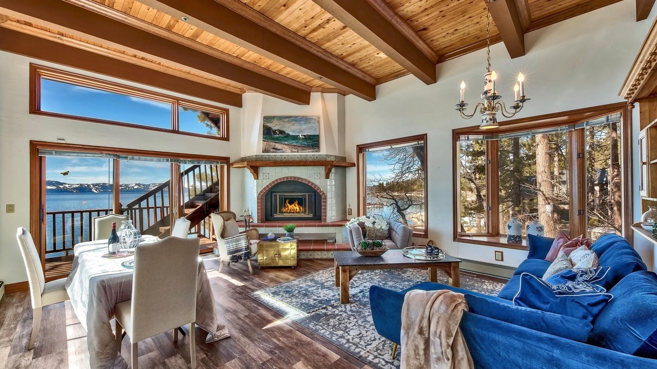 Photo of Livingroom in Glenbrook