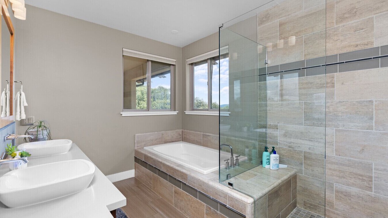 Photo of Bathroom in Templeton