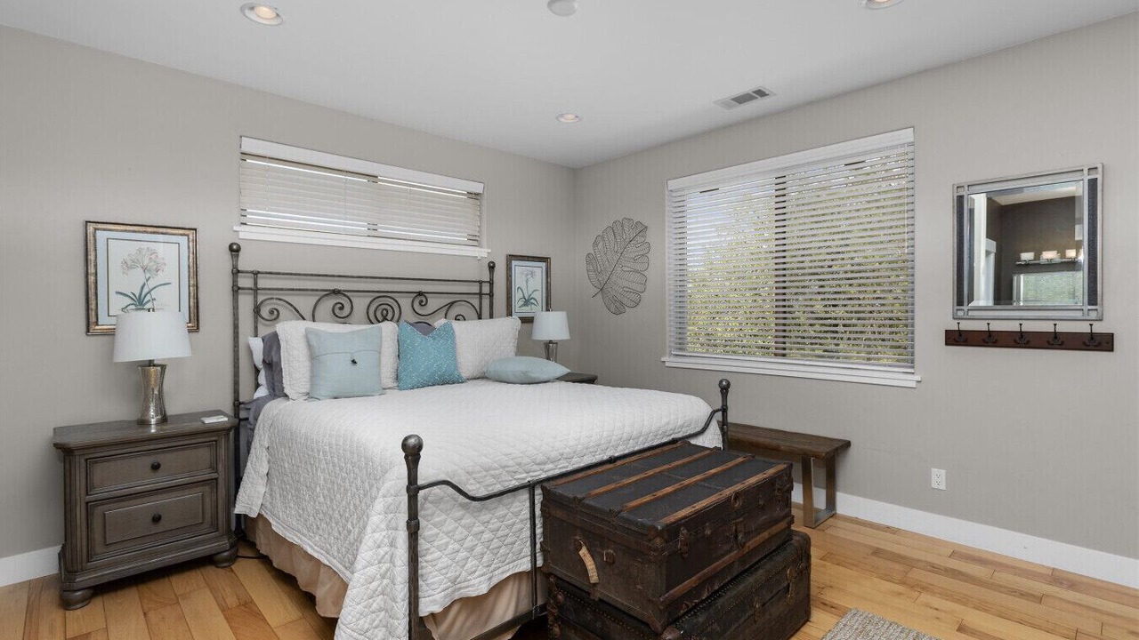 Photo of Bedroom in Templeton
