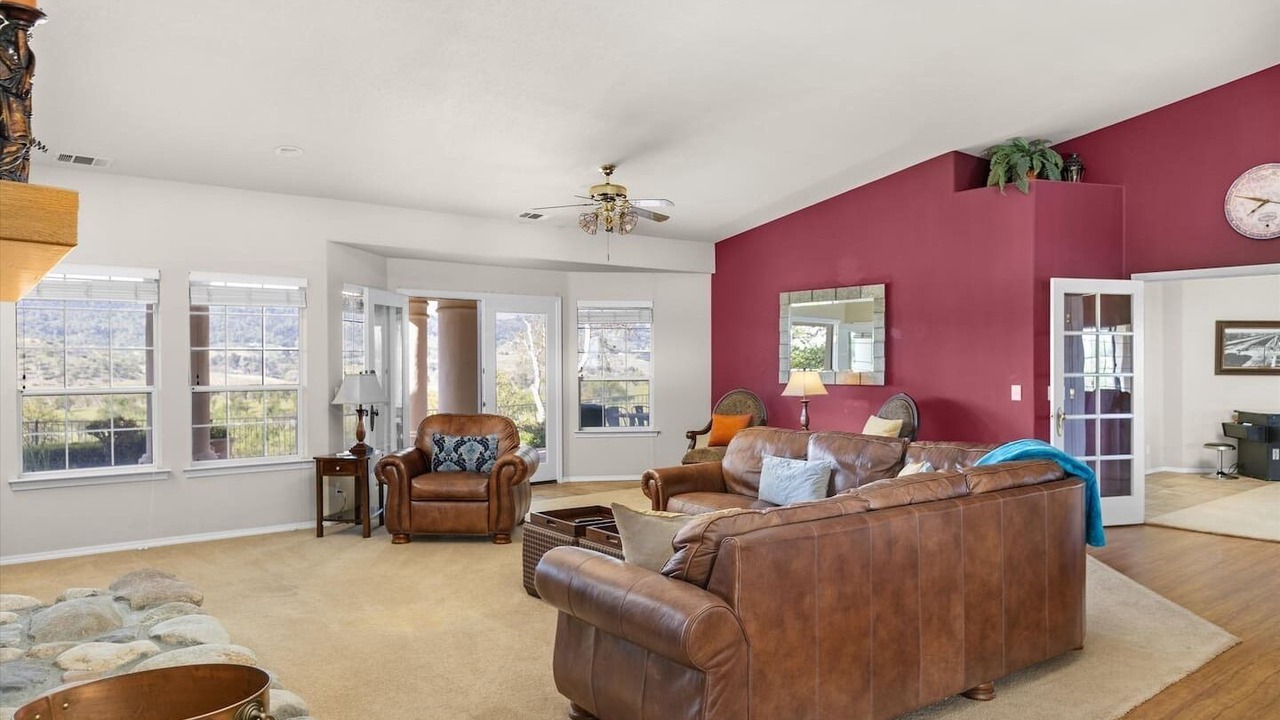 Photo of Livingroom in Paso Robles