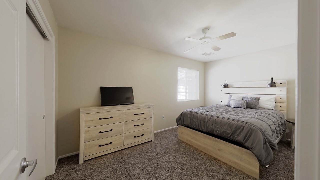 Photo of Bedroom in Pumpkin Center