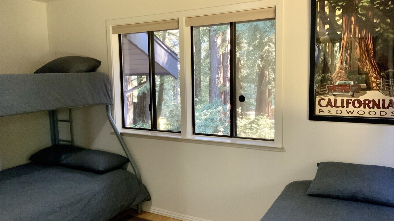 Photo of Bedroom in La Selva Beach