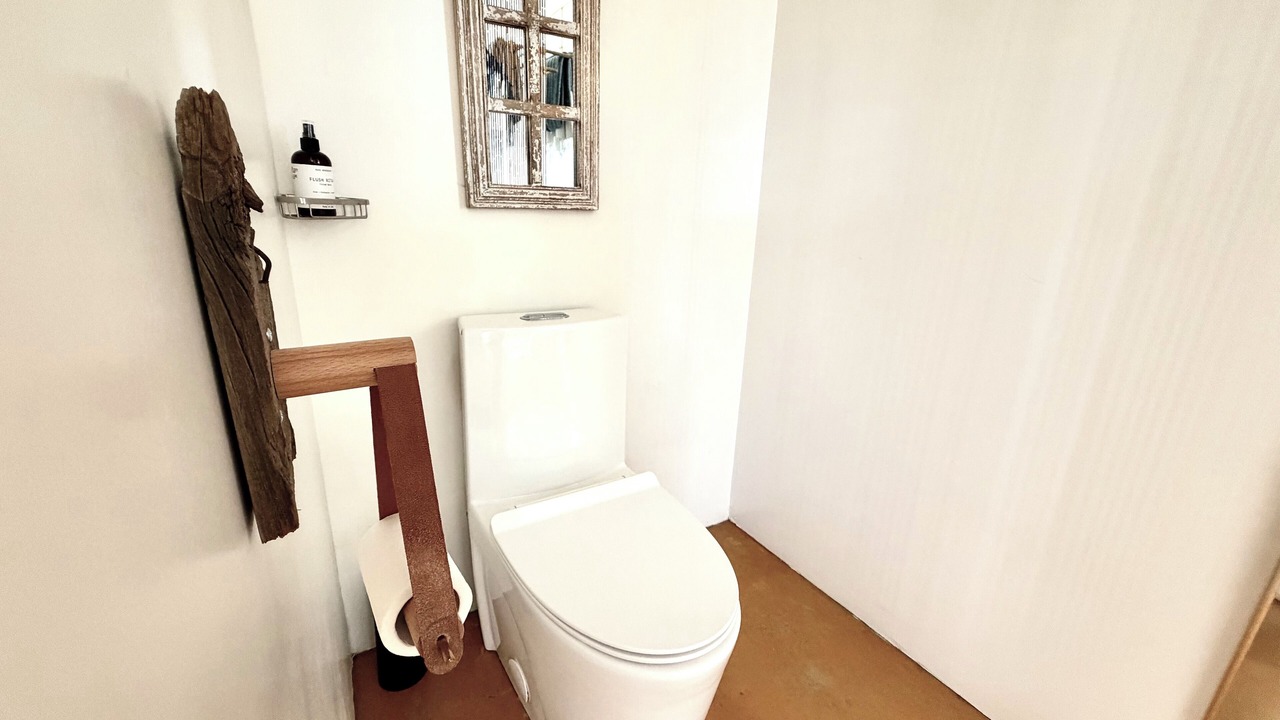 Photo of Bathroom in Lone Pine
