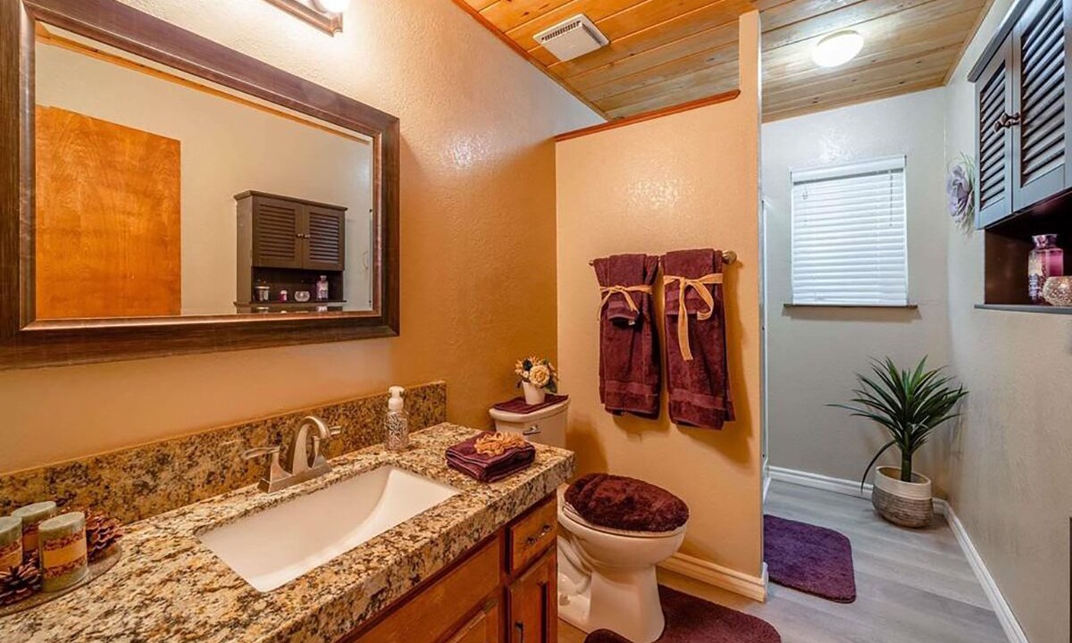 Photo of Bathroom in Mi-Wuk Village