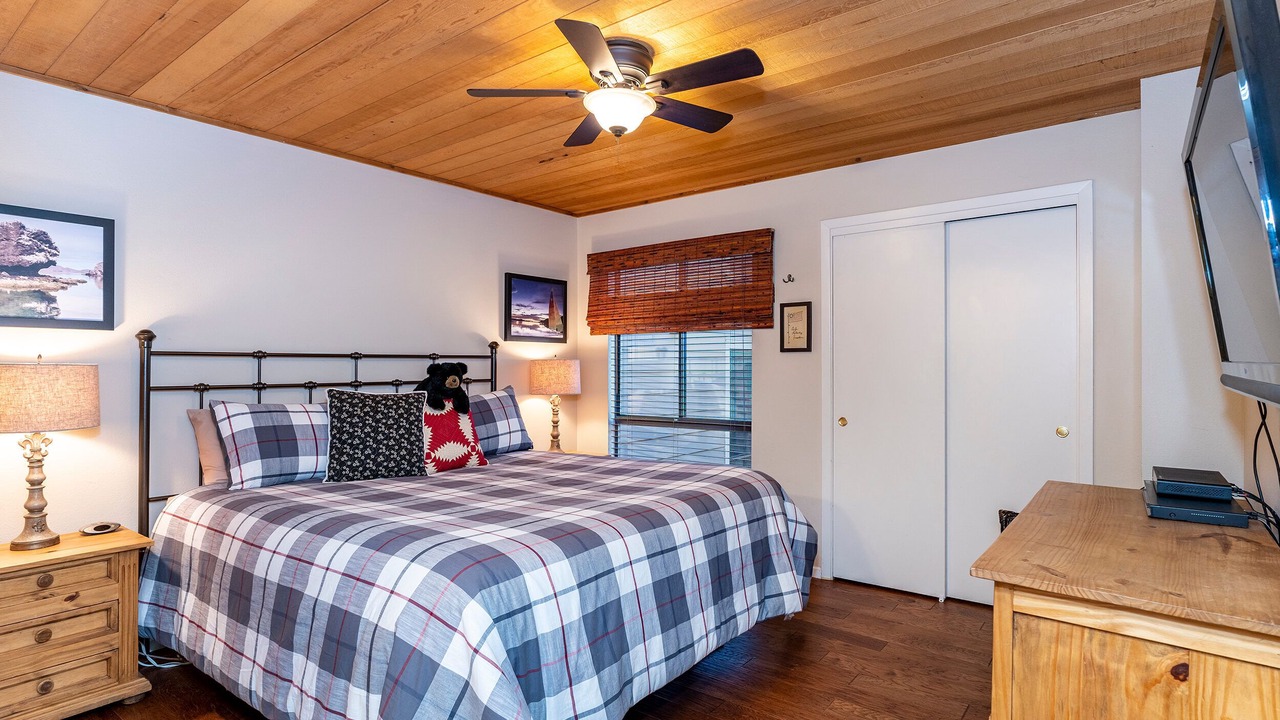 Photo of Bedroom in Incline Village