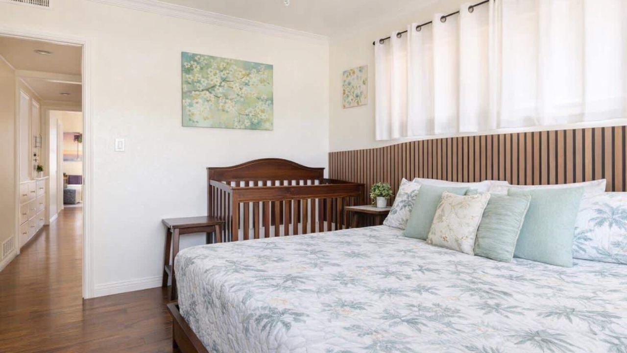 Photo of Bedroom in Anaheim Resort