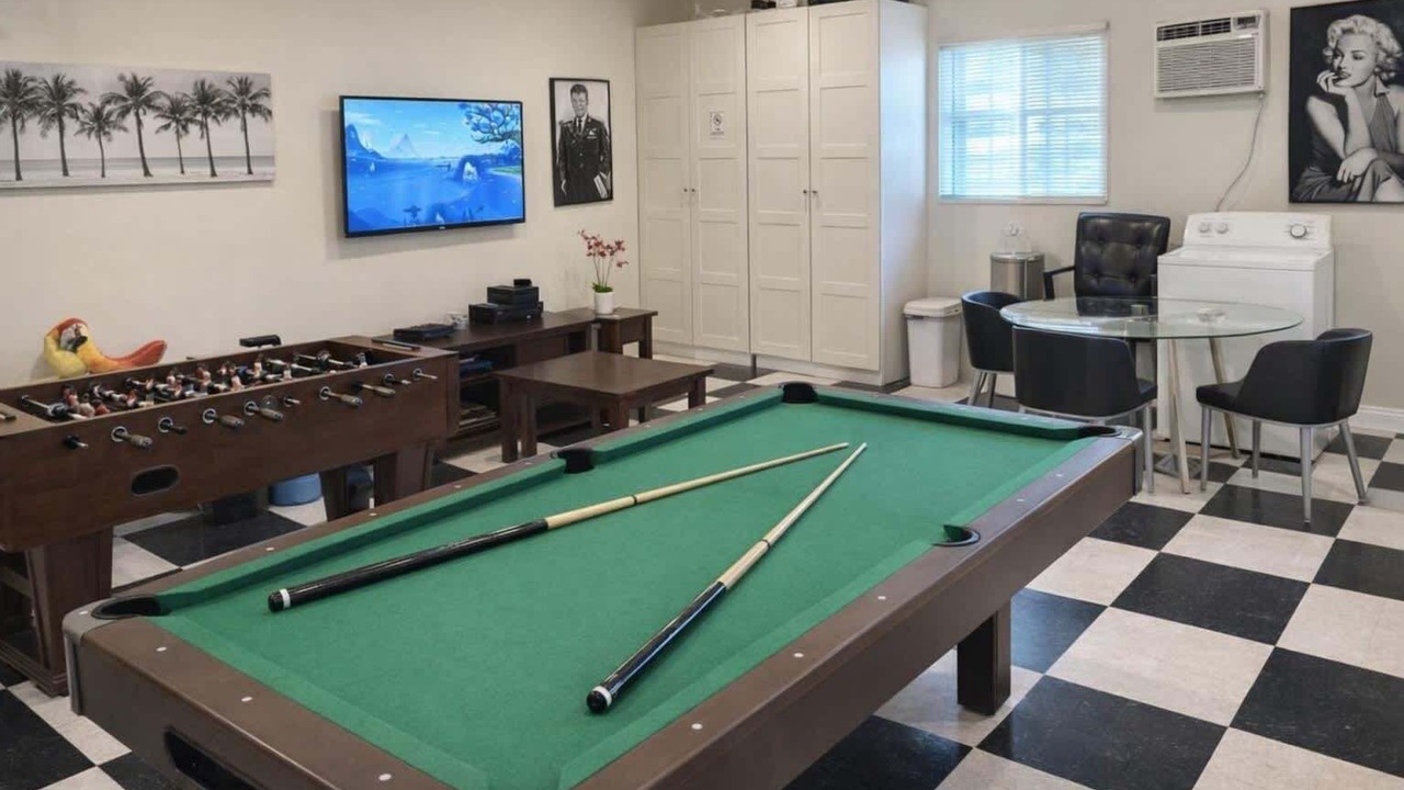Photo of Bedroom in Anaheim Resort