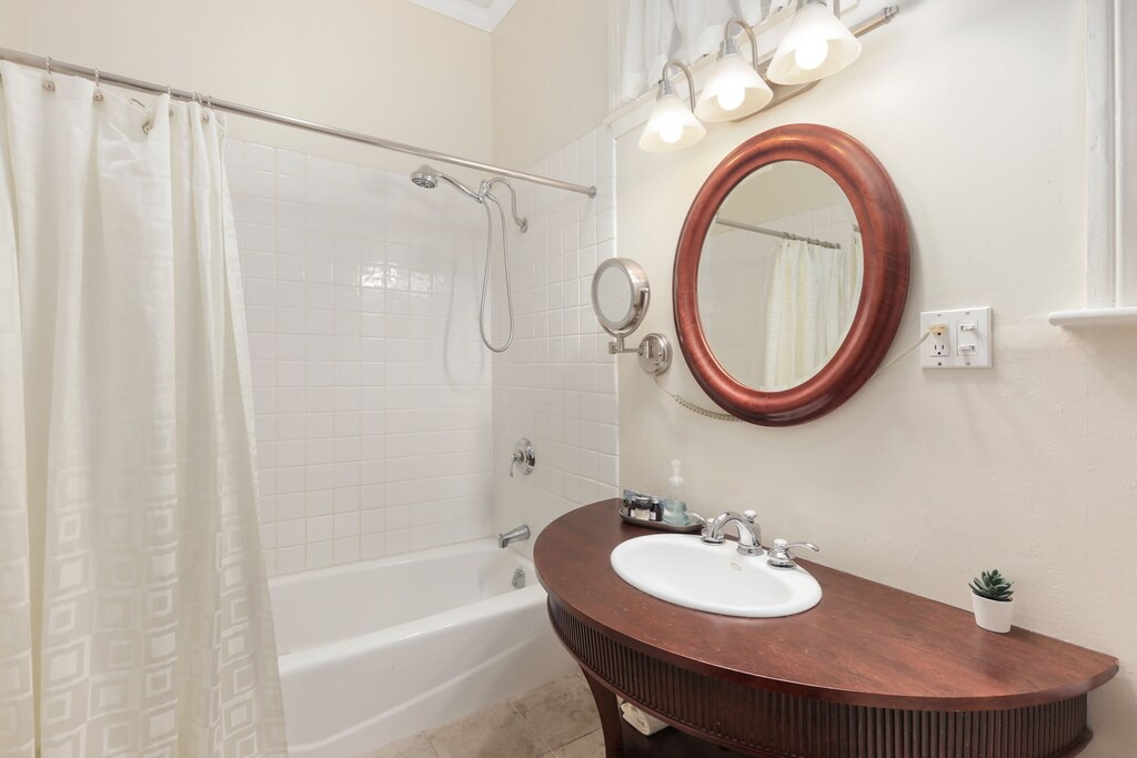 Photo of Bathroom in Cow Hollow