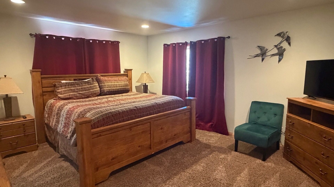 Photo of Bedroom in June Lake