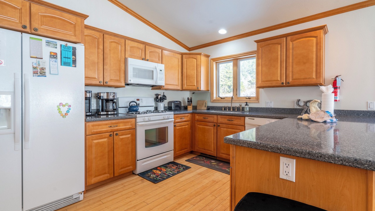 Photo of Kitchen in June Lake