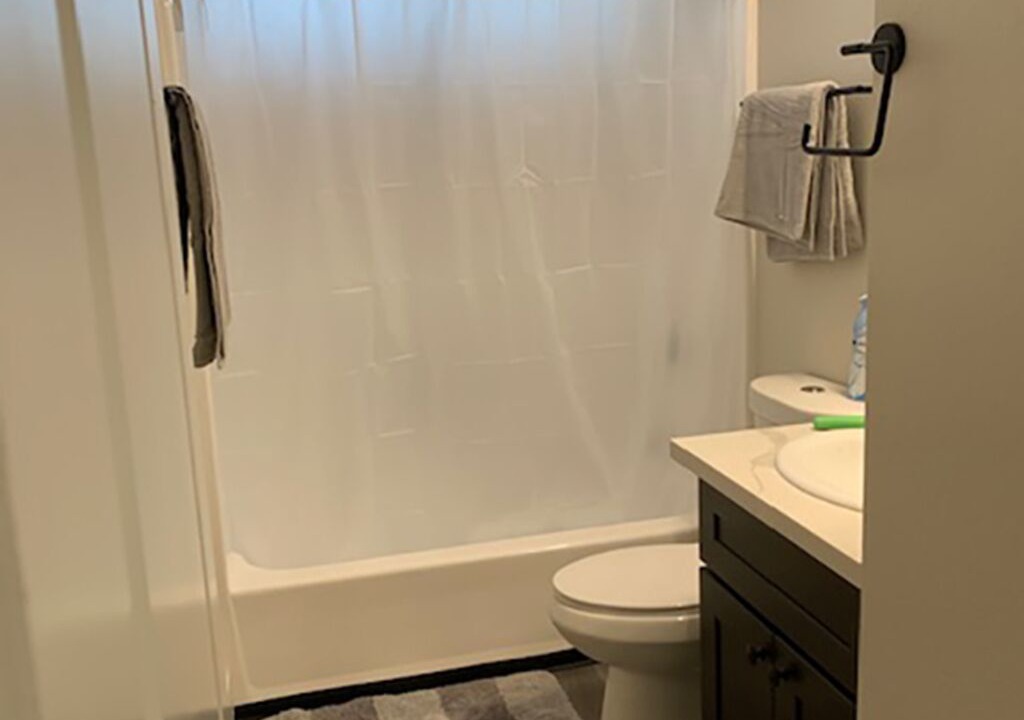 Photo of Bathroom in Pioneer Trail