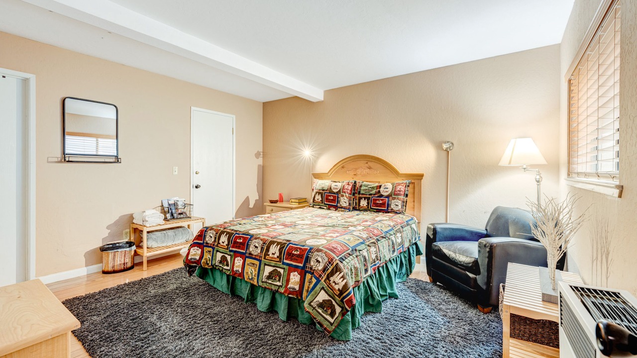 Photo of Bedroom in Tahoe Village
