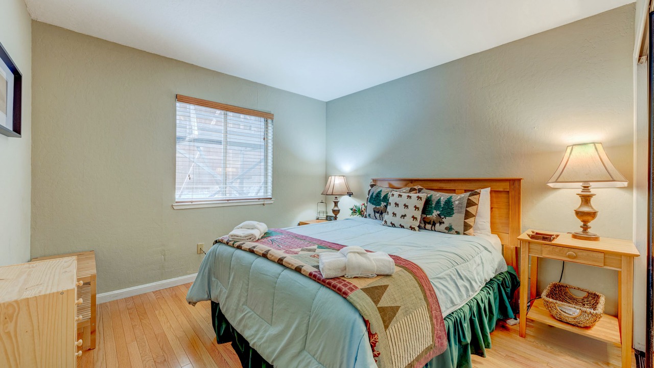 Photo of Bedroom in Tahoe Village