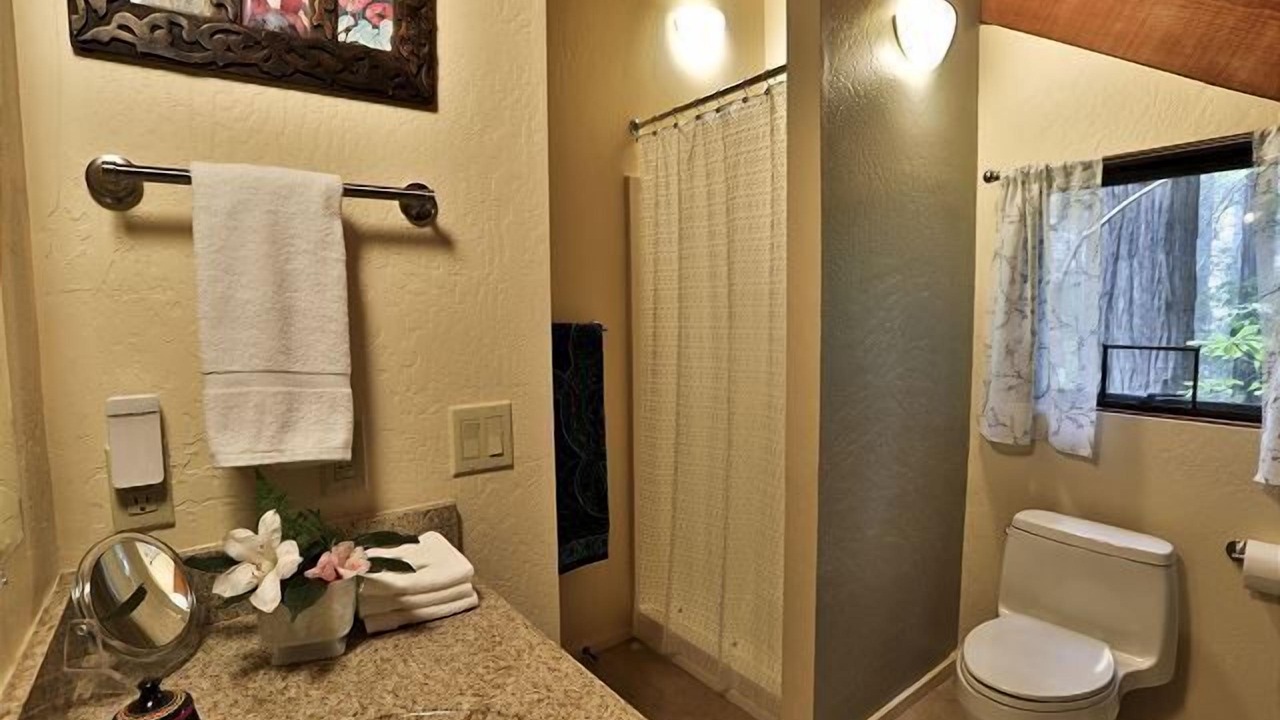 Photo of Bathroom in Sea Ranch