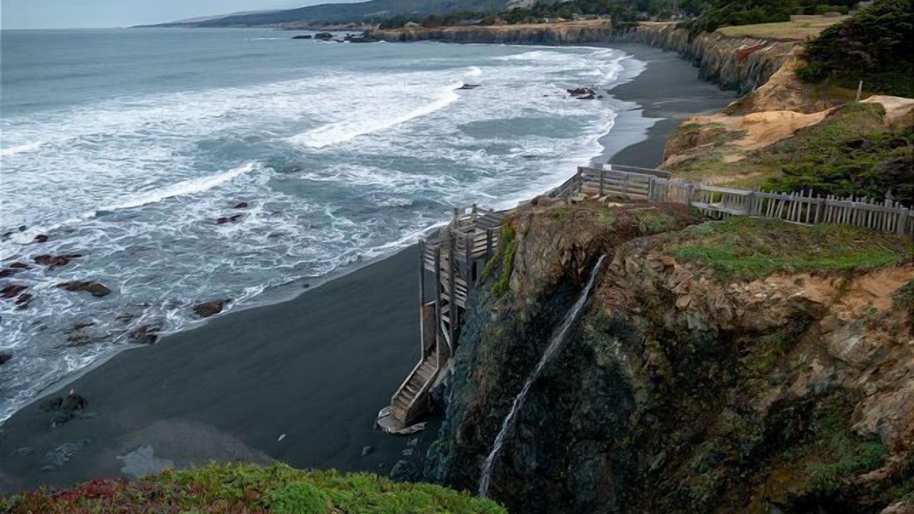 Photo of Others in Sea Ranch