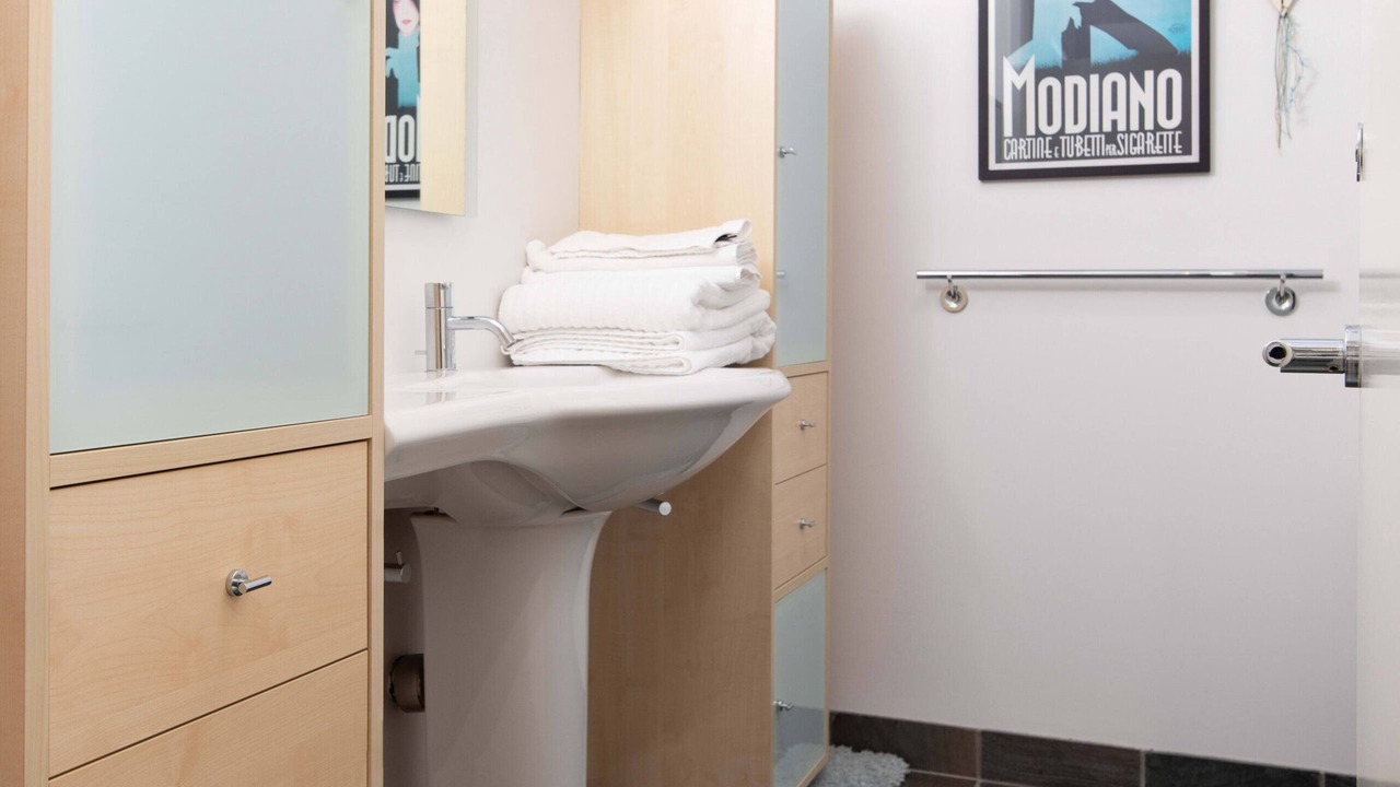 Photo of Bathroom in University Heights