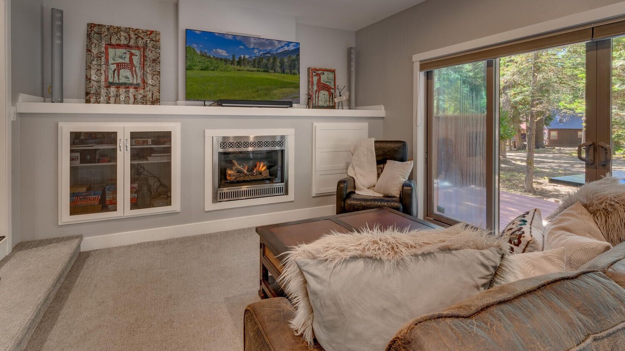 Photo of Livingroom in South Tahoe
