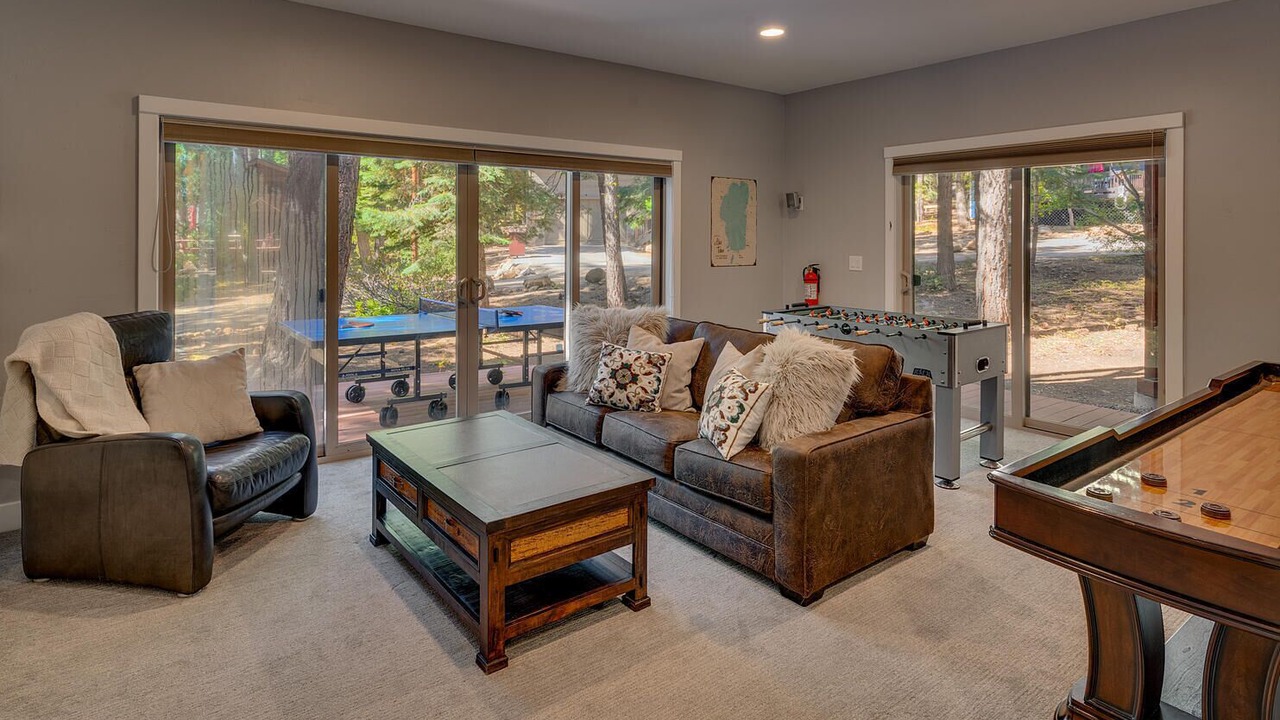 Photo of Livingroom in South Tahoe