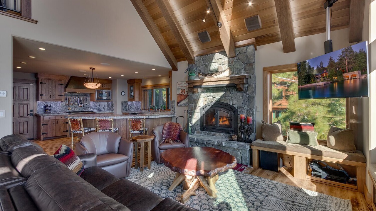 Photo of Livingroom in Crystal Bay