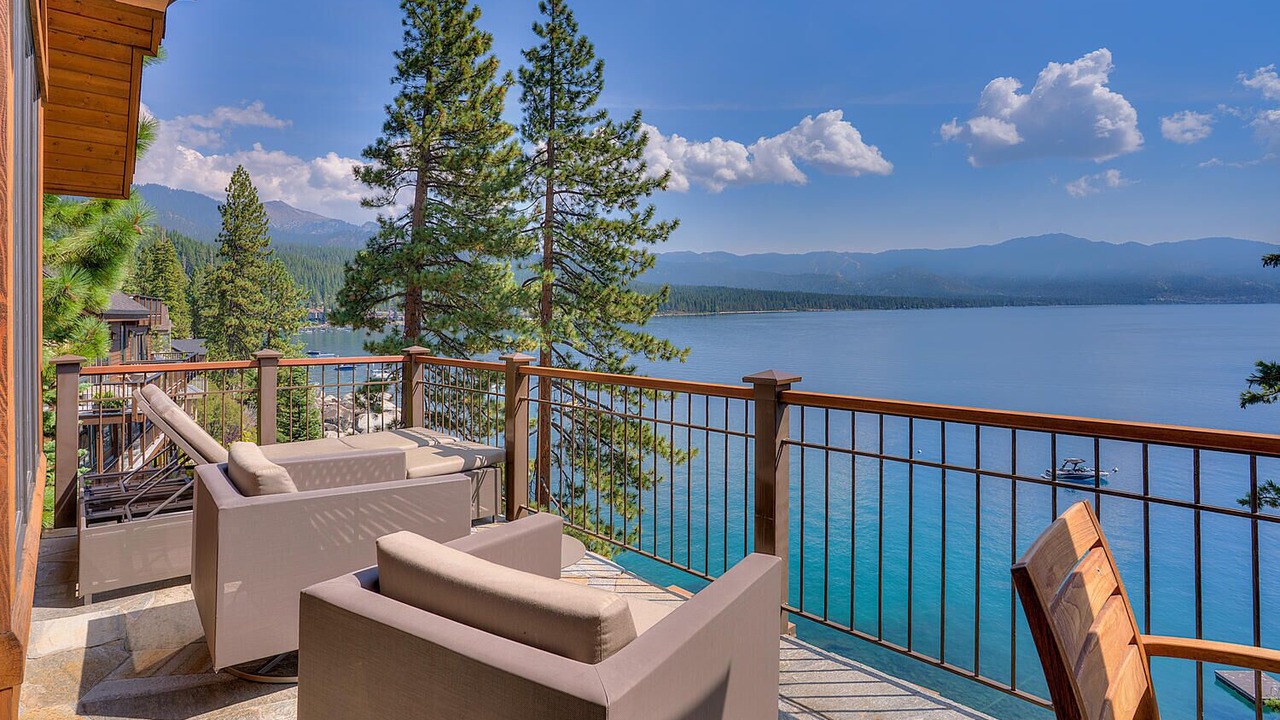 Photo of Patio Balcony in Crystal Bay