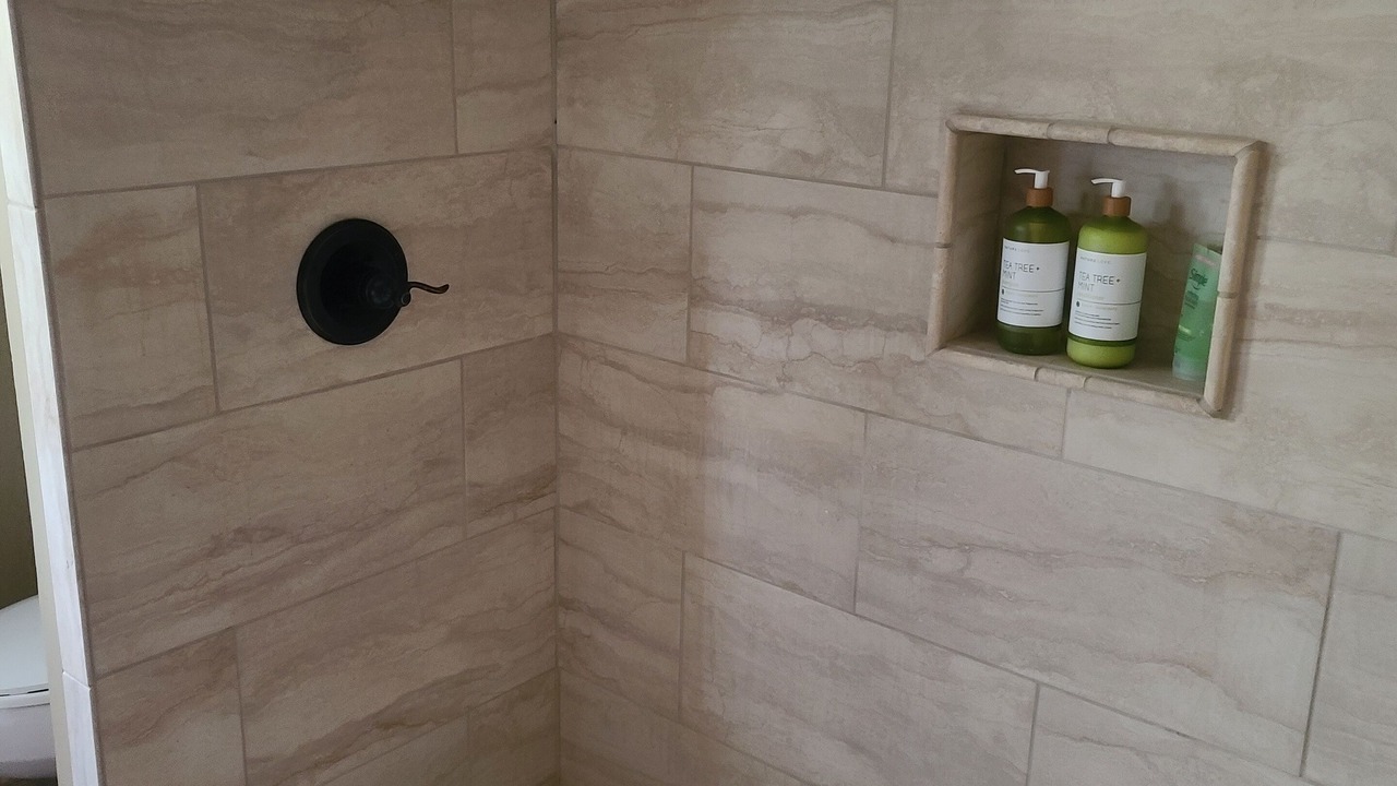 Photo of Bathroom in Coalinga