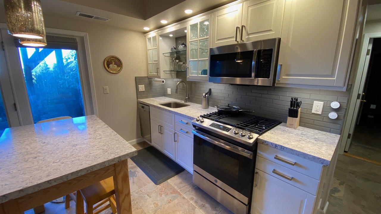 Photo of Kitchen in Holy City