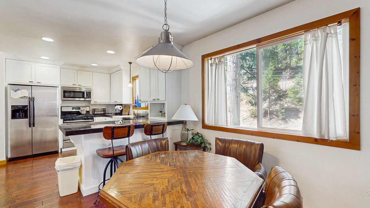 Photo of Kitchen in Cedar Glen