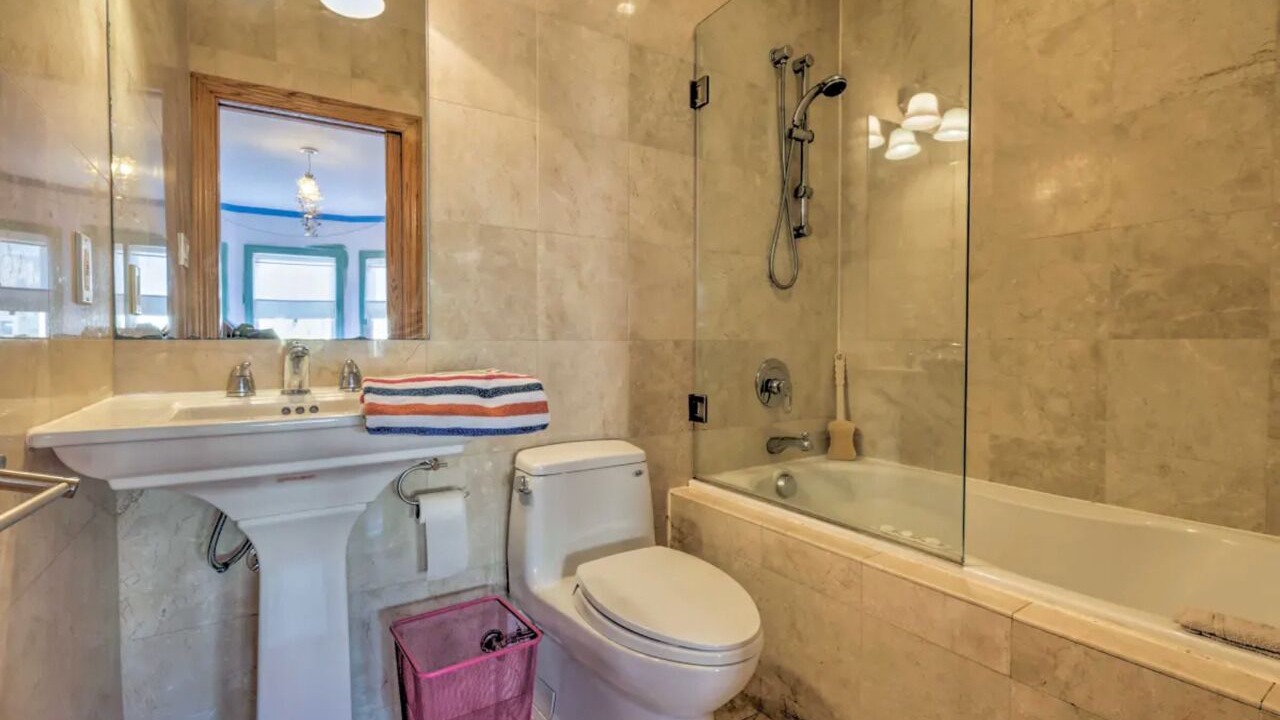 Photo of Bathroom in Outer Richmond