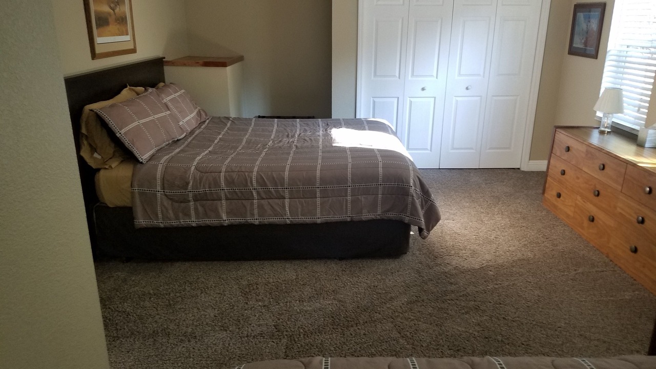 Photo of Bedroom in Shaver Lake