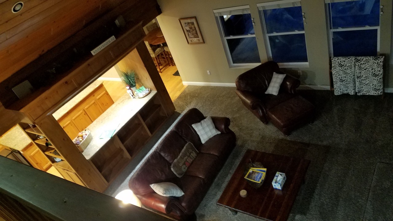 Photo of Livingroom in Shaver Lake
