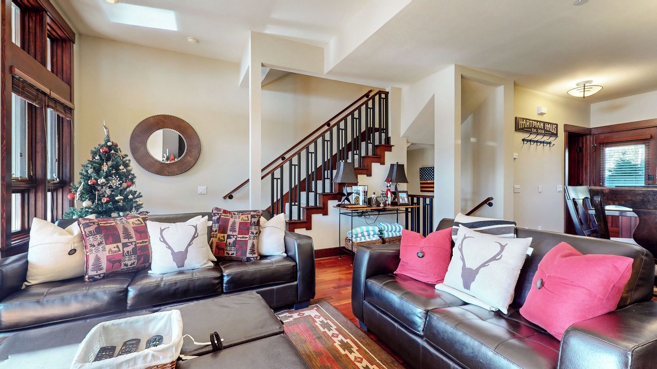 Photo of Livingroom in Mammoth Lakes