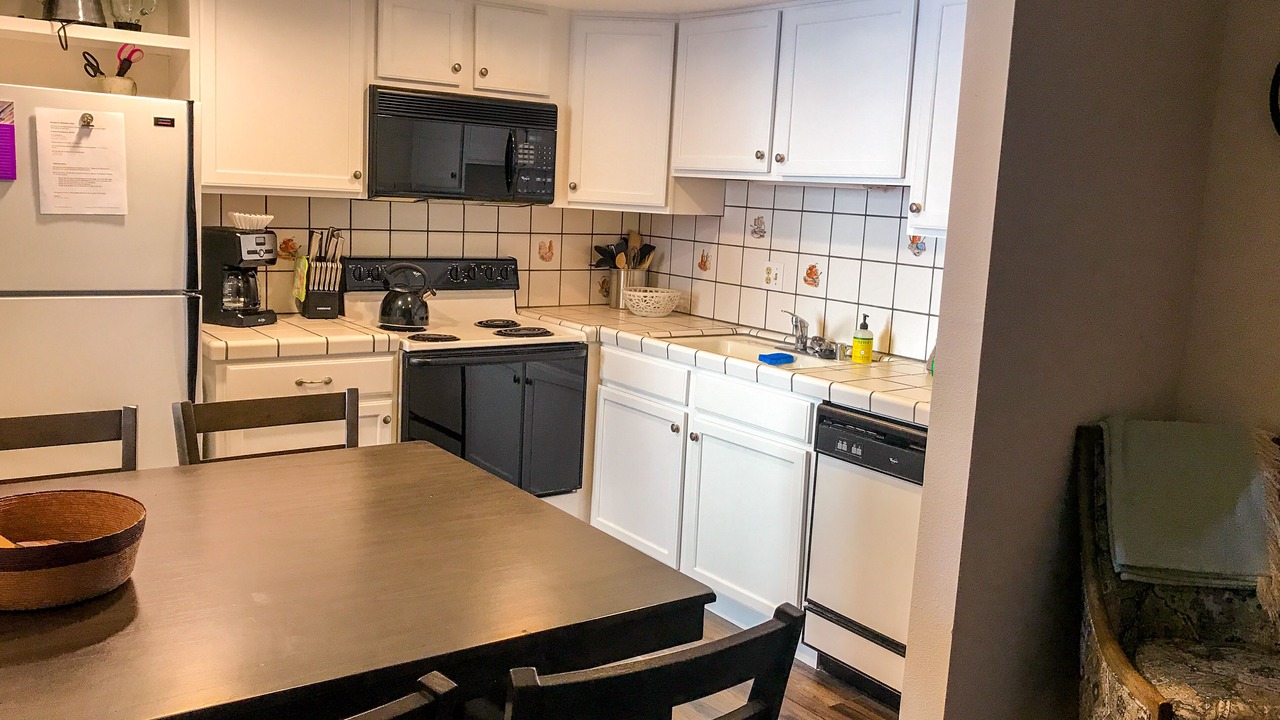 Photo of Kitchen in Mammoth Lakes