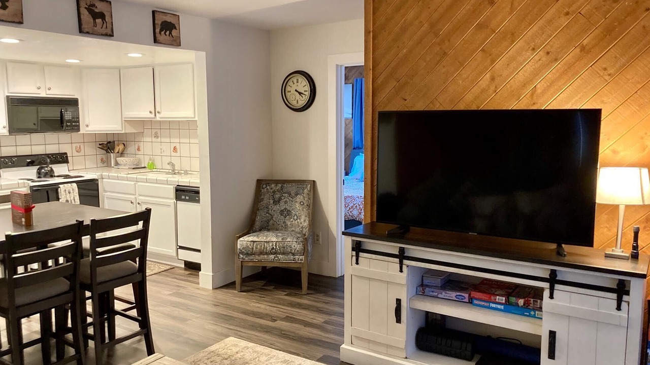 Photo of Kitchen in Mammoth Lakes